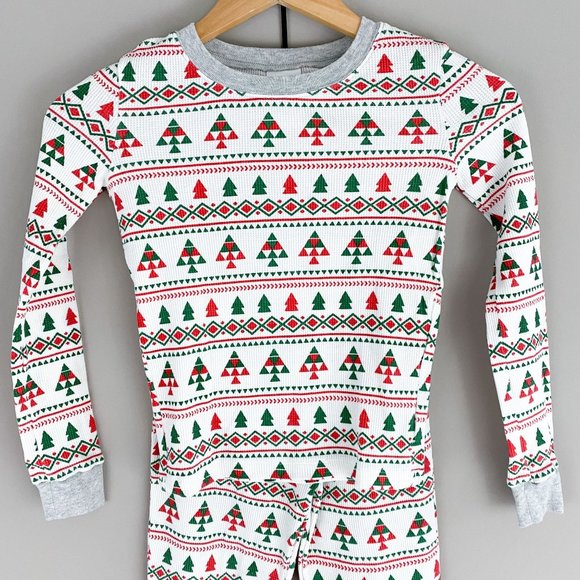 Nordstrom Christmas Tree 2 Piece Thermal Pajamas Red Green White size 10 - Picture 2 of 4